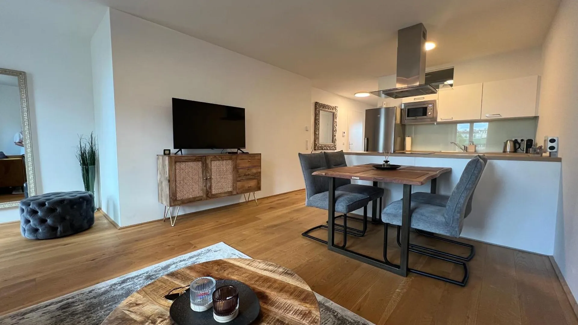 Gloriette Apartment Vienna